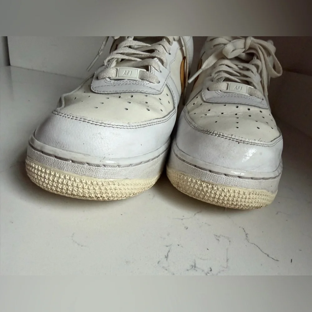 Nike‎ AF1 sz 12 yellow/white